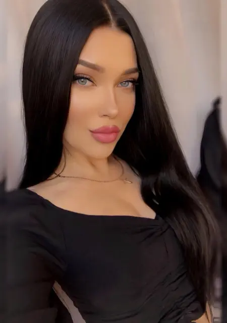 Я Аліна, 25, из Ивано-Франковска, ищу знакомство для приятного времяпровождения