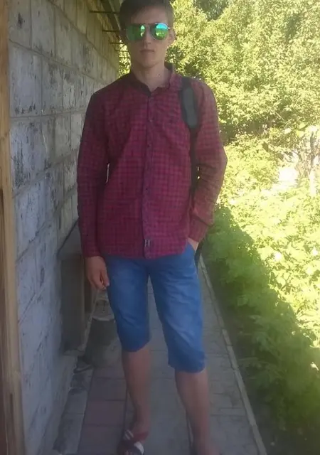 Я Евгений, 30, знакомлюсь без обязательств в Славянске