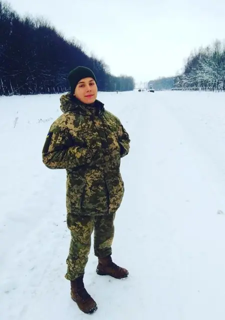 Я Саня, 28, знакомлюсь без обязательств в Каменском