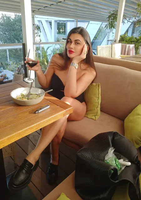 Я Инна, 36 років, знайомлюсь для приємне проведення часу у Біла Церква