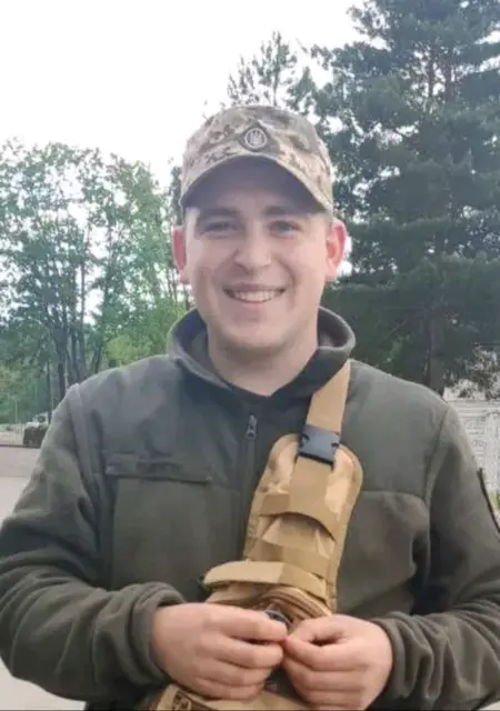 Олег из Одессы, мне 24, познакомлюсь для приятного времяпровождения