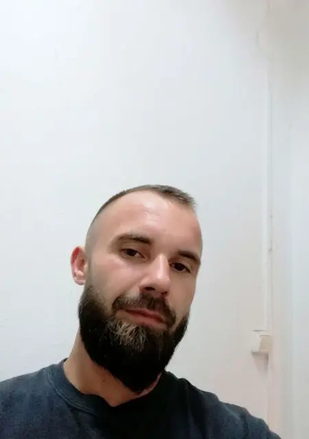 Я Grzegorz, 37, из Варшавы, ищу знакомство