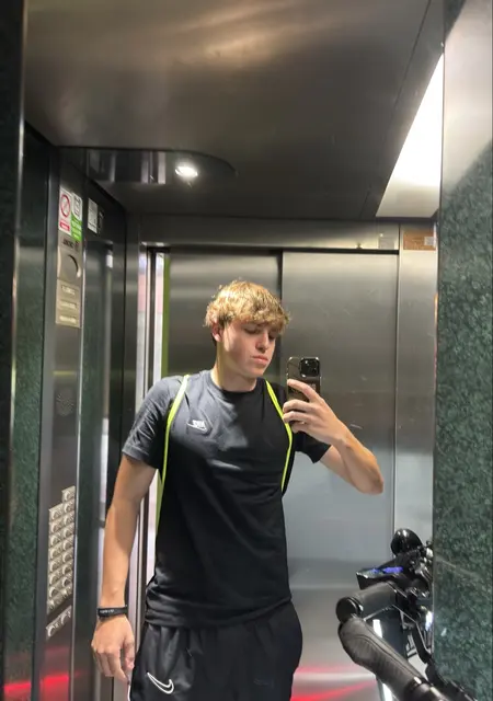 Denis