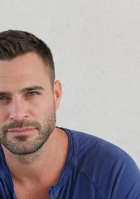 Я Владислав, 31, из Гродно, ищу знакомство для приятного времяпровождения