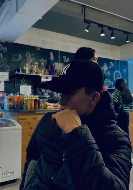 Эрбол из Бишкека, мне 22, познакомлюсь для приятного времяпровождения