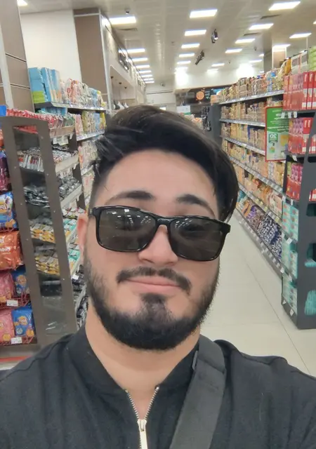 Я Technical Master, 25, из Алматы, ищу знакомства на одну ночь