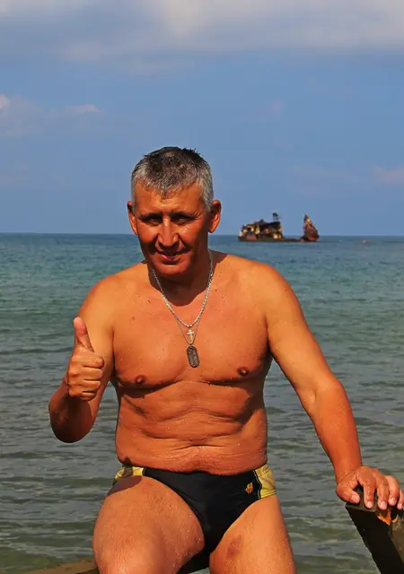 Я Алекс, 55 років з Луганська, шукаю знайомства без зобов'язань