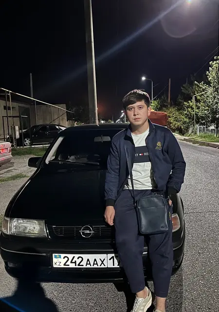 Я Baha, 21, из Шымкента, ищу знакомство для открытые отношения