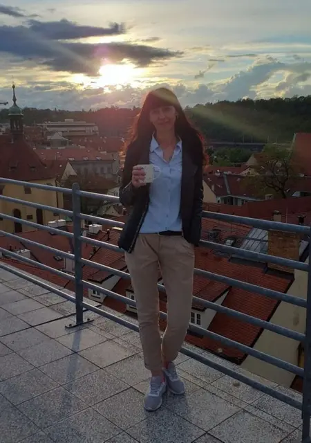 Mariana из Праги, мне 43, познакомлюсь
