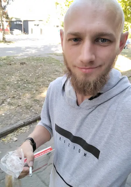 Ваня з Інгульця, шукаю на сайті знайомства на одну ніч