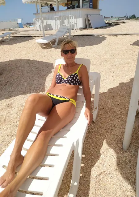 Пара з Дніпро, мені 52 років, познайомлюсь на одну ніч