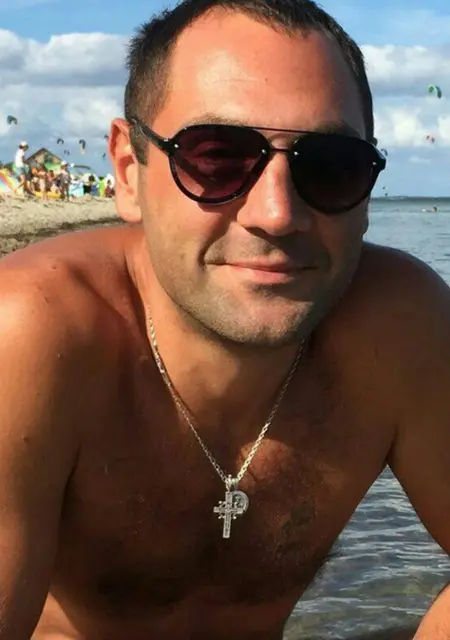 Anton з Сум, мені 42 років, познайомлюсь для приємного проведення часу