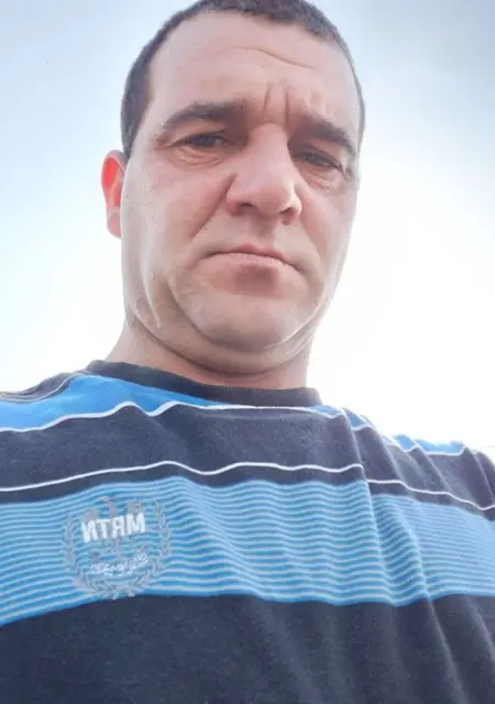 Я Florin, 39, из Бухареста, ищу знакомство