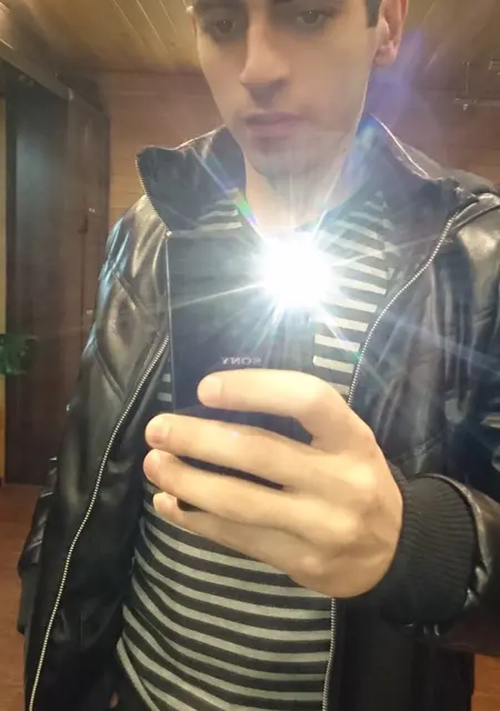 Artur из Еревана, ищу на сайте открытые отношения