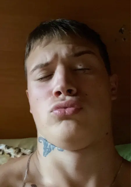 Віталій з Фастів, мені 19 років, познайомлюсь для постійних стосунків