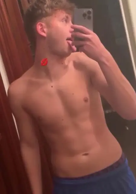 Soy Ssergioo, 21 años, conociéndome para relación sin ataduras en Fuenlabrada