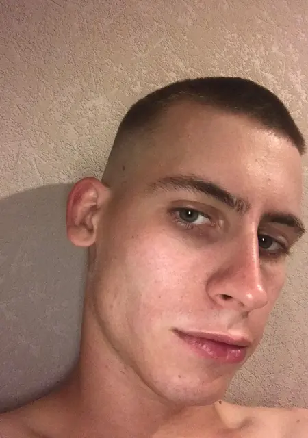 Ванічка из Ужгорода, мне 24, познакомлюсь для вирта