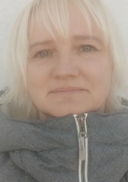 Инесса из Бреста, мне 47, познакомлюсь для постоянных отношений