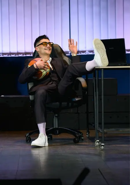 Олександр из Днепра, мне 29, познакомлюсь для совместных путешествий