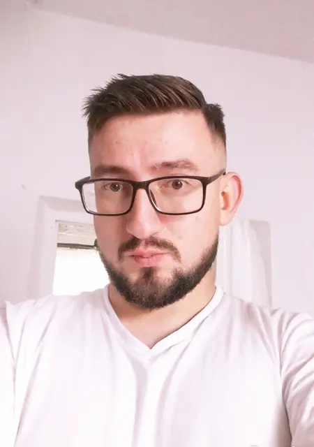 Андрій з Бережани, мені 27 років, познайомлюсь на одну ніч