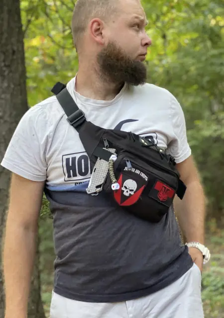 Олег из Житомира, мне 25, познакомлюсь для приятного времяпровождения