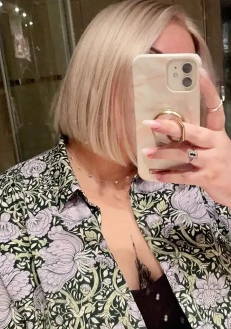 Я Elina, 25, из Стокгольма, ищу знакомство