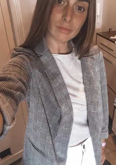 Элина з Чернівці, мені 32 років, познайомлюсь для дружбы