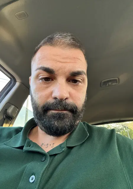 Я Ted Larsson, 39, из Турина, ищу знакомство для совместных путешествий