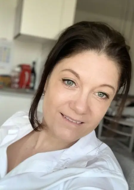 Sissi из Стокгольма, мне 44, познакомлюсь