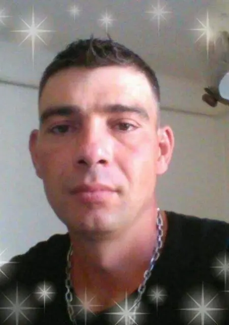 Я Misi, 38, из Бухареста, ищу знакомство