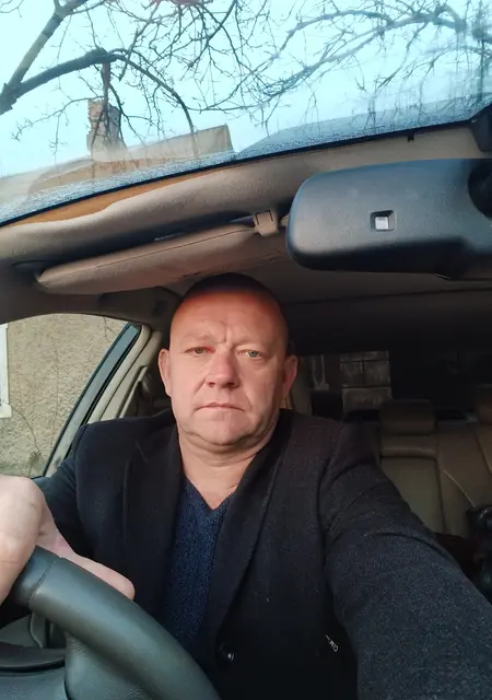 Я Роман, 48, знакомлюсь на одну ночь в Донецке