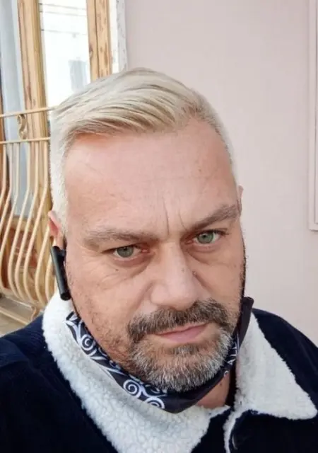 Я Vincenzo, 45, из Рима, ищу знакомство