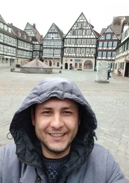 Илимдар из Праги, мне 34, познакомлюсь