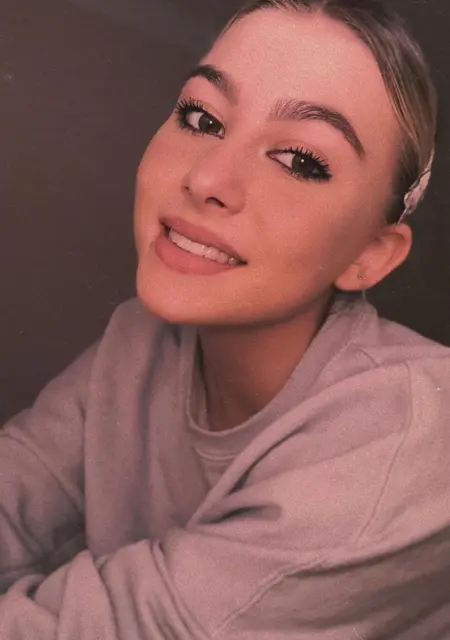 Nasty из Ровно, мне 22, познакомлюсь для общения