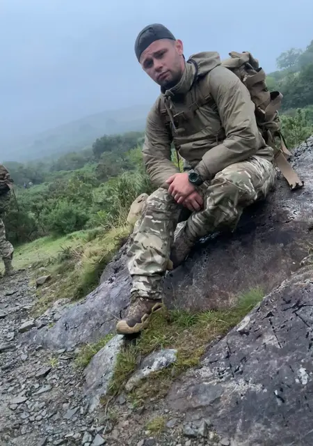 Я Даня, 22 років з Миколаєва, шукаю знайомство для дружби