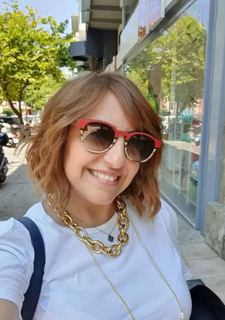 April из Афин, ищу на сайте знакомства на одну ночь