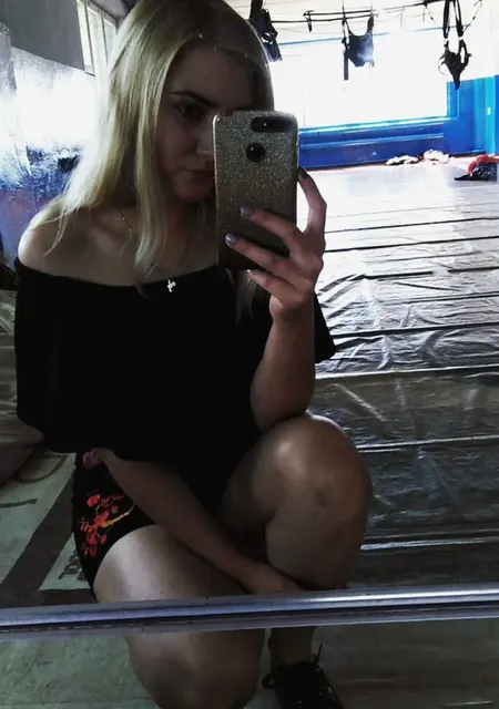 Юля из Могилёва, ищу на сайте постоянные отношения