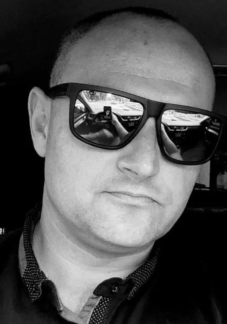 Я Вова, 41, из Житомира, ищу знакомства без обязательств