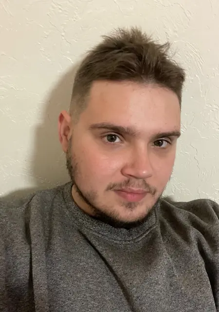 Я Максим, 26, знакомлюсь без обязательств в Тернополе