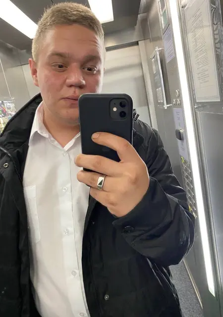 Александр из Мелитополя, ищу на сайте знакомства на одну ночь