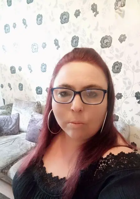 Karen из Лондона