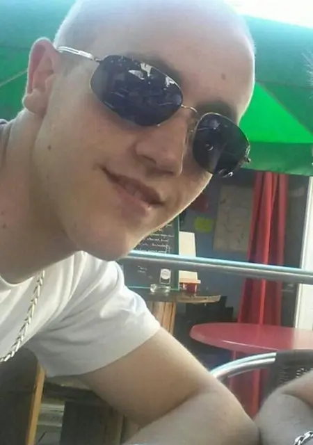 Я Clown, 34, из Парижа, ищу знакомство