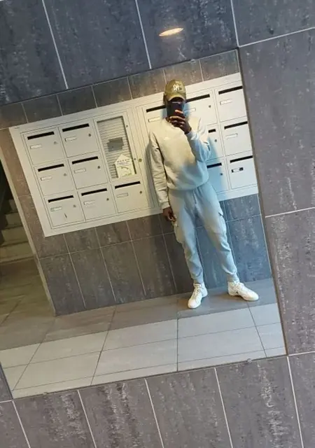 Я Shiane, 29, из Парижа, ищу знакомство