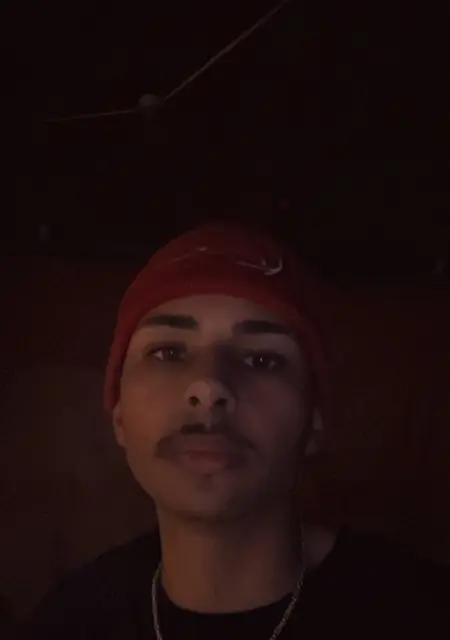 Я Lilyasko, 25, из Лимбург-ан-дер-Лан, ищу знакомство для приятного времяпровождения