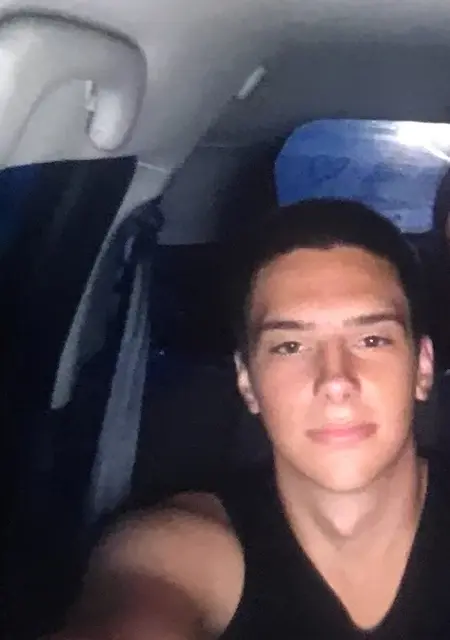 Владислав з Хмельницького, шукаю на сайті спілкування