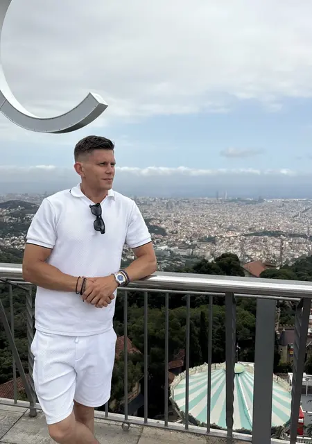 Andrew de Murcia, tengo 29 años, listo para conocer para relación abierta