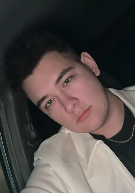 I'm Vladislav, 21, looking to meet for chat in Motherwell