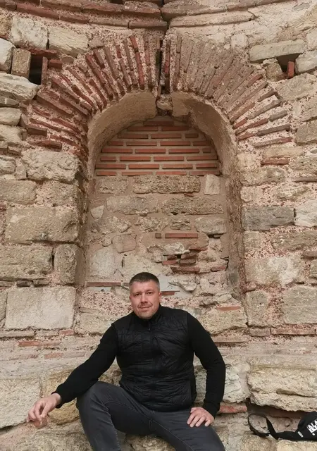 Слава из Минска, ищу на сайте знакомства без обязательств