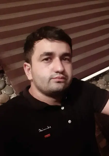 Я Эльчин, 29, знакомлюсь для открытые отношения в Баку