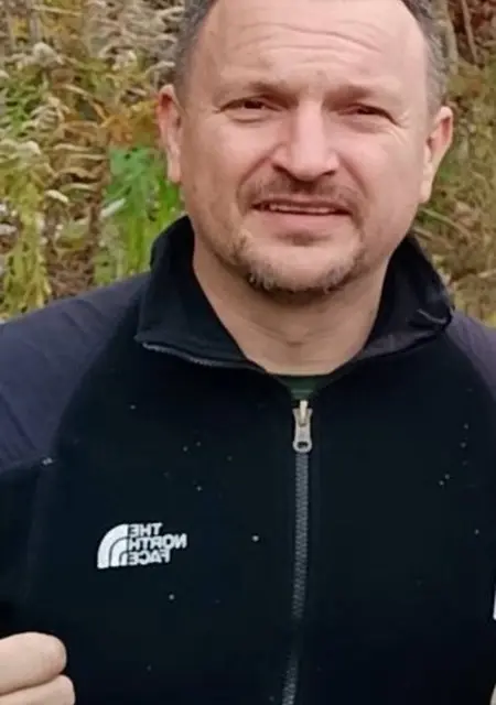 Я Сергій, 42 років з Харкова, шукаю знайомства без зобов'язань